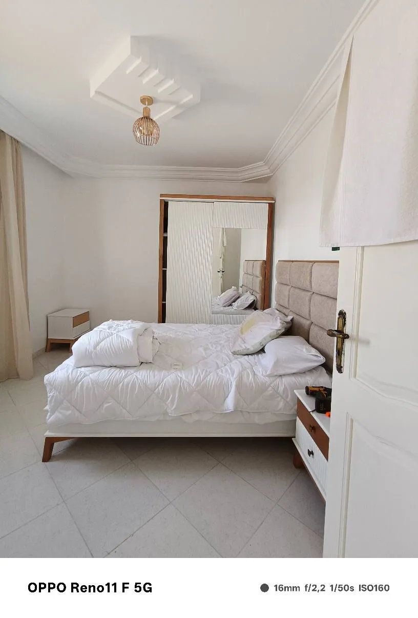 A vendre une maison indépendante au centre El Hawaria