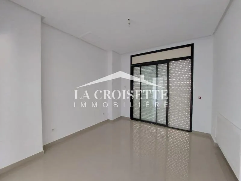 Villa s3 plain pied avec piscine à Gammarth ZVL0643