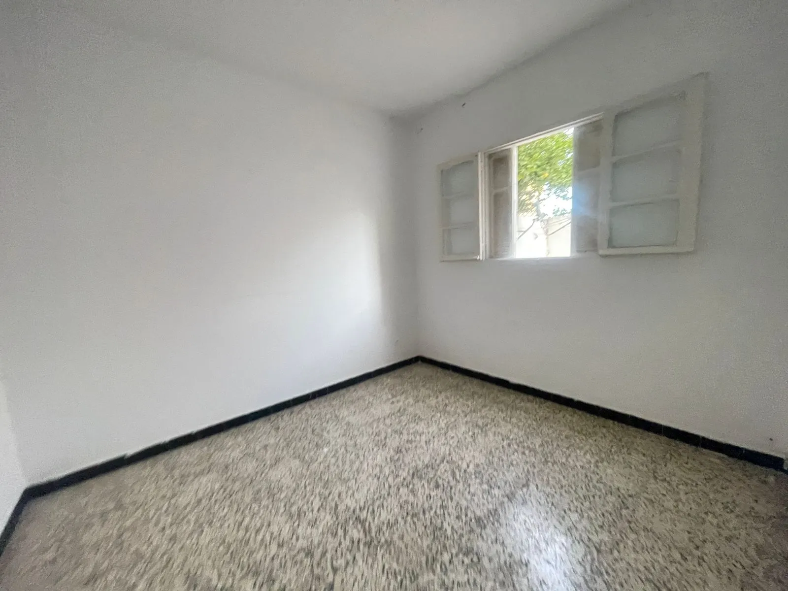 A Vendre un Appartement S3 à ain meriem Bizerte