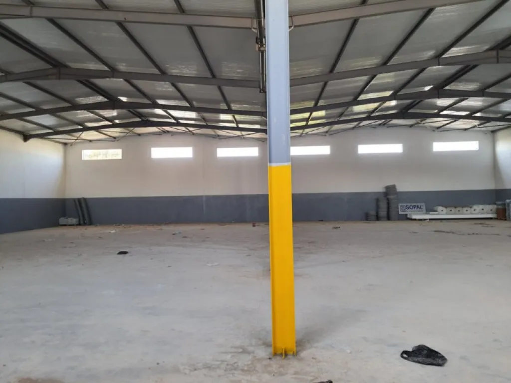 À louer : Dépôt industriel 1000 m² à Fouchena, hauteur 7 m, force électrique 264A, idéal pour stockage, logistique