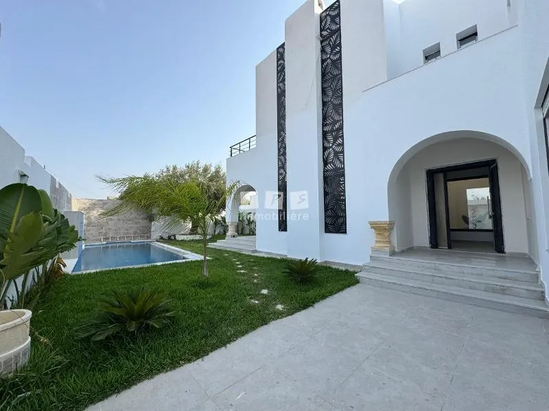 Villa VALORIA (Réf: V2964)