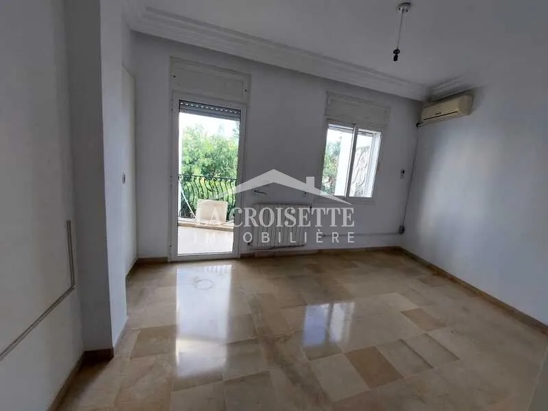 Villa S+4 avec jardin au Lac1 ZVL0546
