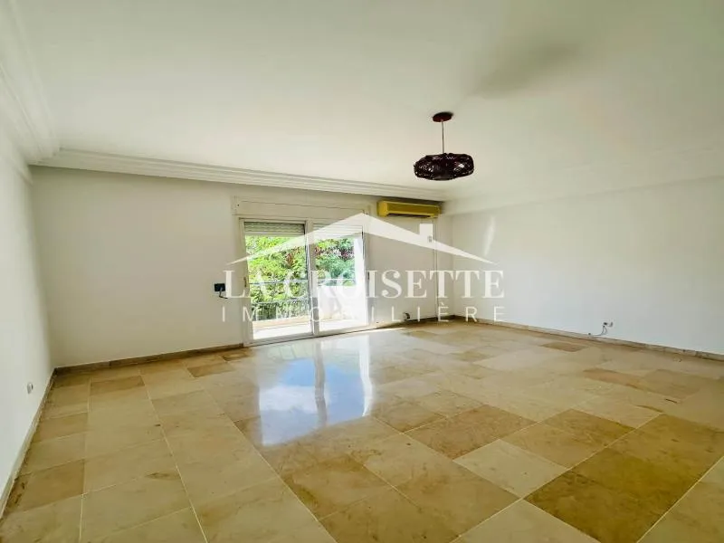 Villa S+4 avec jardin au Lac1 ZVL0546