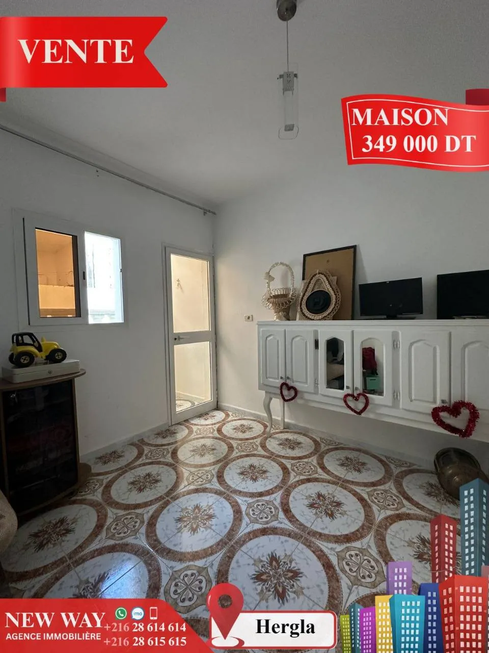 Maison à Hergla, Proche de toutes Commodités