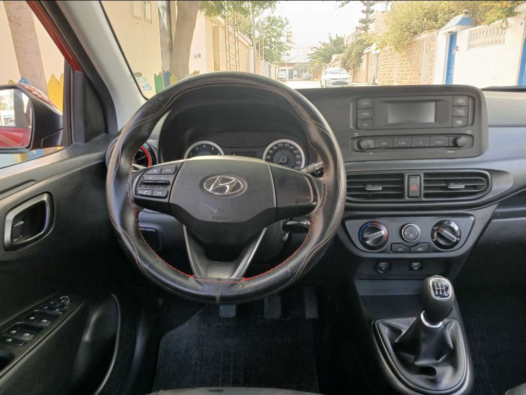 HYUNDAI GRANDE i10 ESSENCE Tel 24 313 594