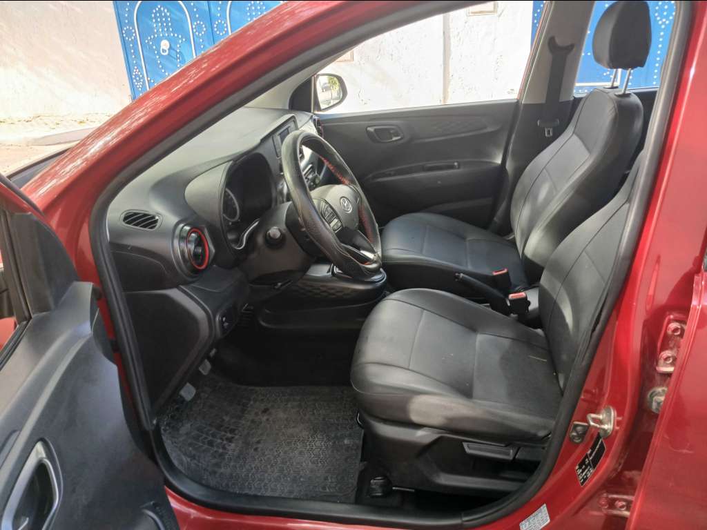HYUNDAI GRANDE i10 ESSENCE Tel 24 313 594