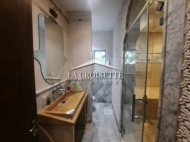 Villa plain-pied S+3 à louer à La Marsa MVL1410