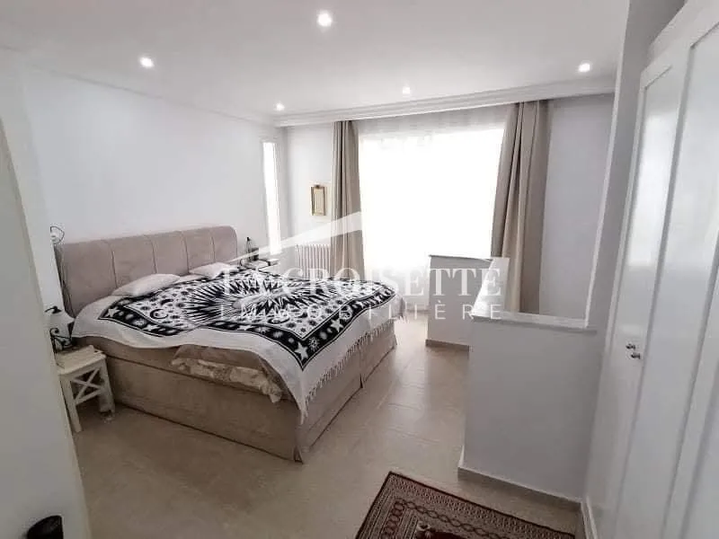 Maisonnette vide ou meublée S+3 avec piscine à Gammarth MRCL0362
