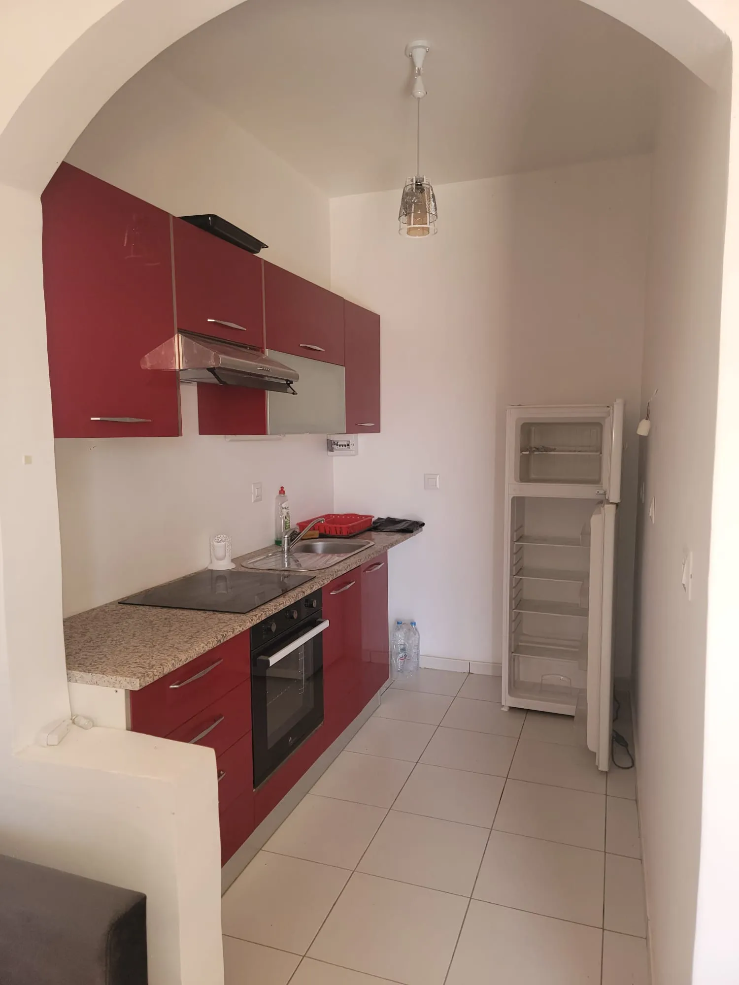 Appartement 2 pièces proche Midoun, meublé, à louer à l'année