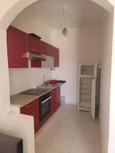 Appartement 2 pièces proche Midoun, meublé, à louer à l'année