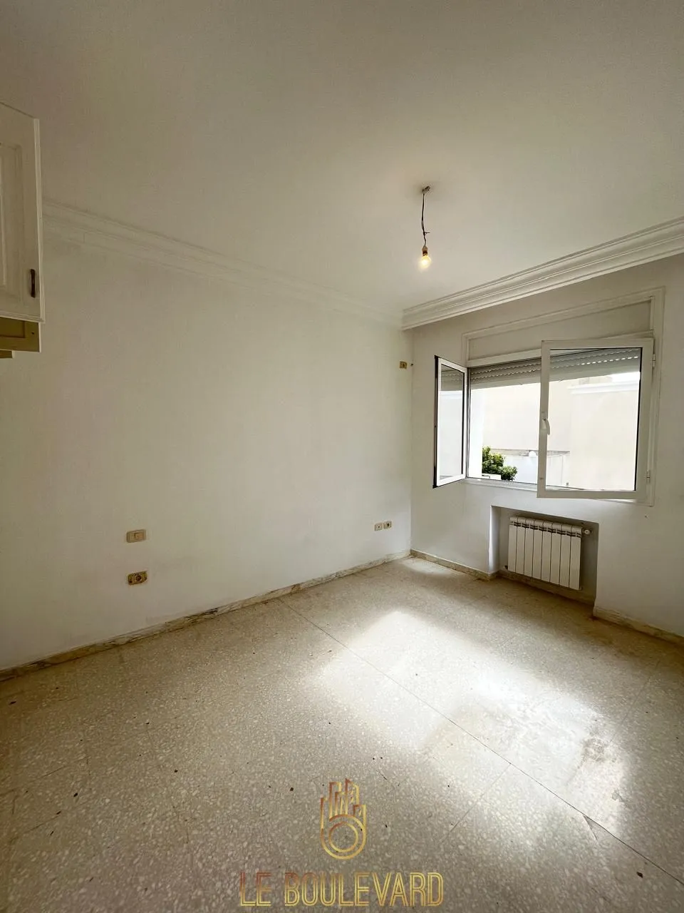 A Louer Etage De Villa S+3 Vide à AFH Mrezga, Cité El Wafa, Nabeul