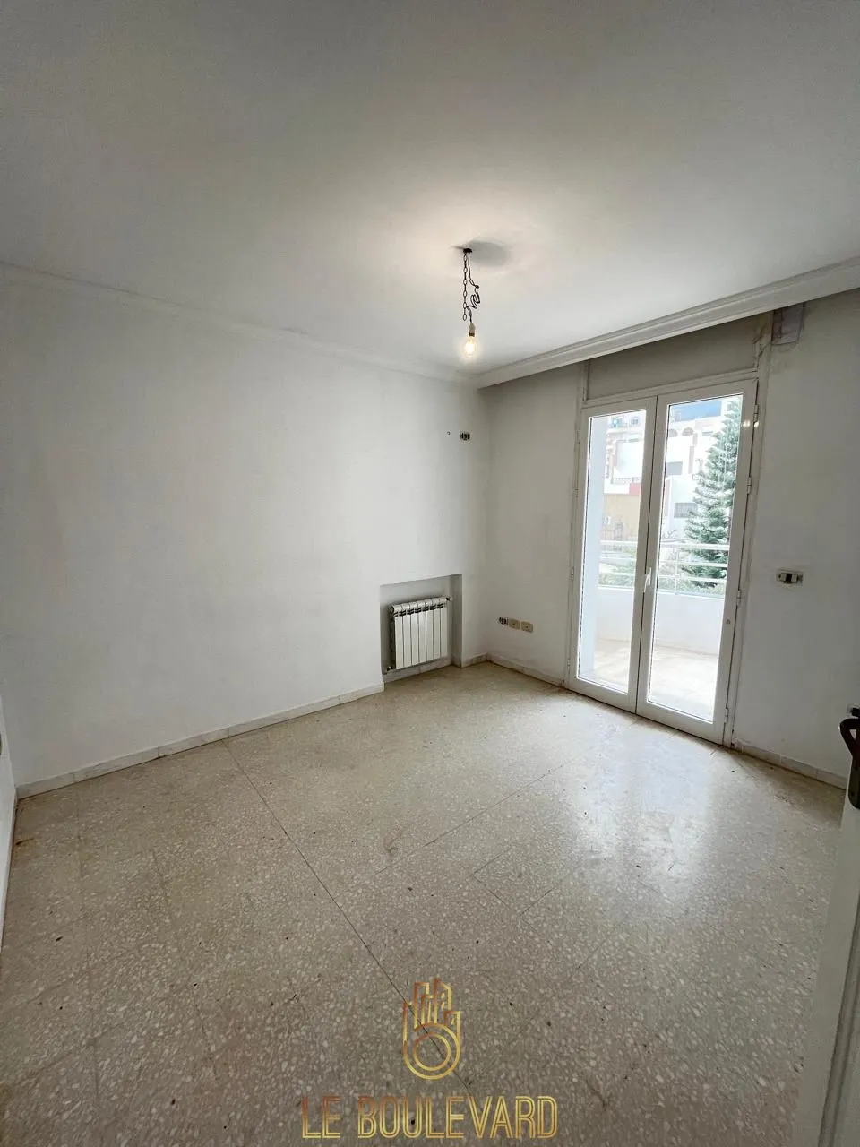 A Louer Etage De Villa S+3 Vide à AFH Mrezga, Cité El Wafa, Nabeul