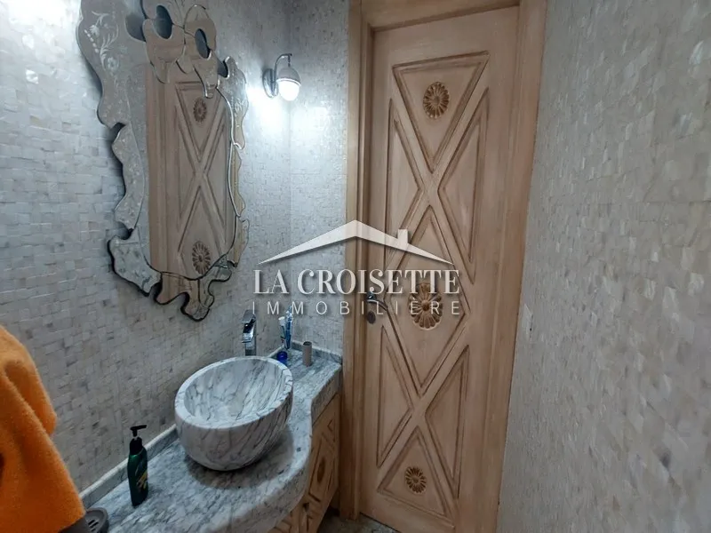 Villa S+4 La Marsa MVL0910