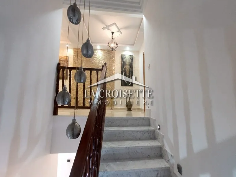 Villa S+4 La Marsa MVL0910