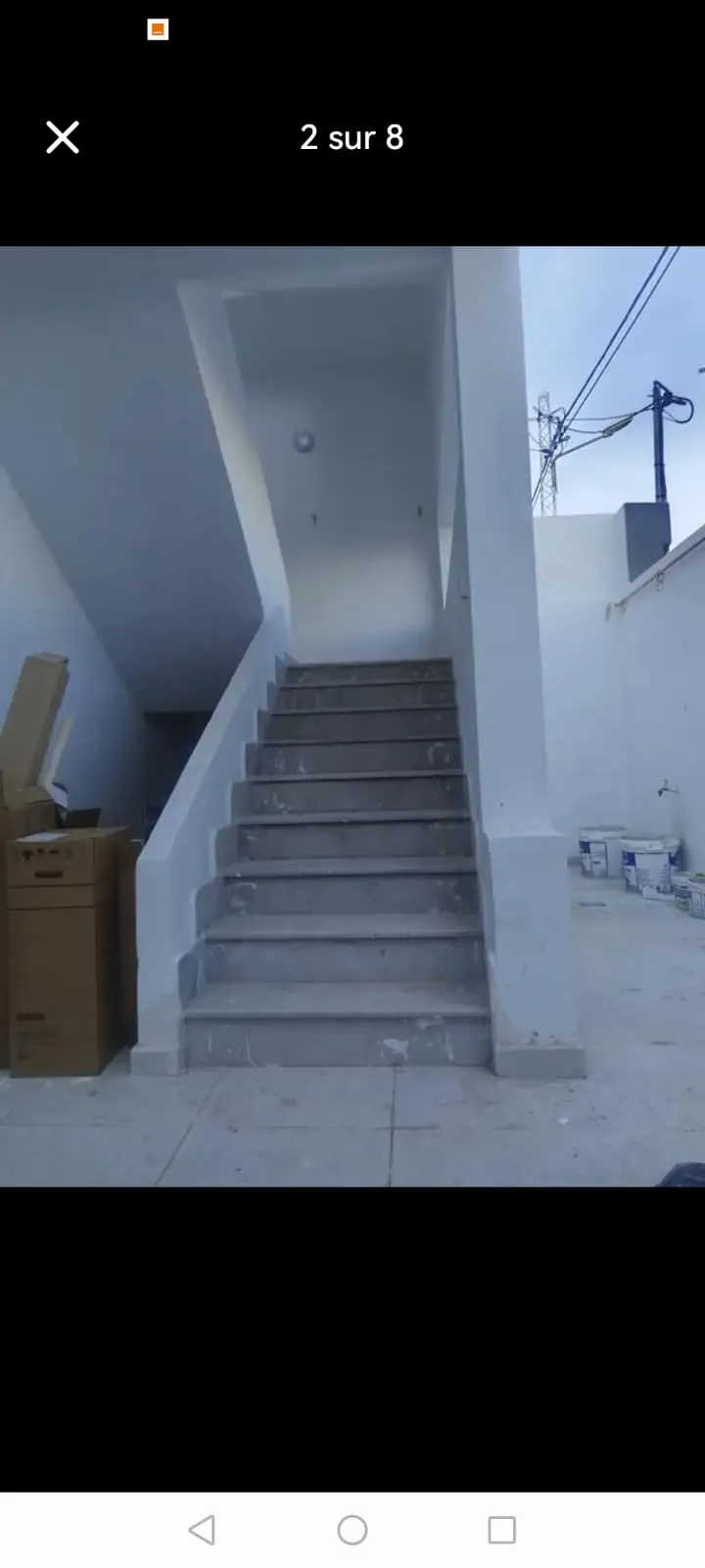 un appartement s+2 jamais habité au 1er étage a louer situé a Omrane Supérieur