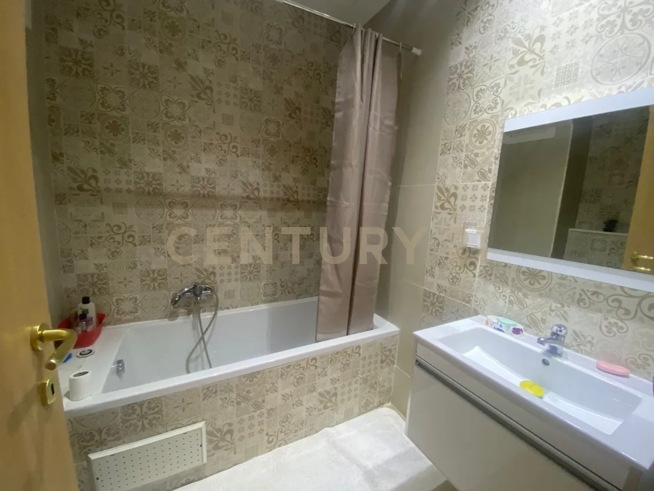 A vendre Appartement S+2 située à cité El Wafa AFH2