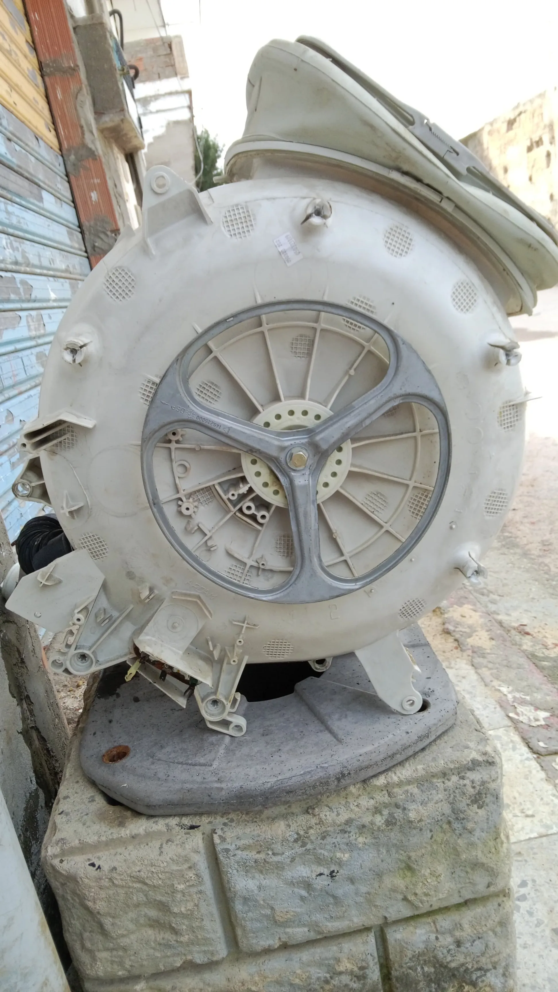 Tambour machine à laver ARTHUR MARTIN ; état très propre + porte machine à laver et moteur BEKO