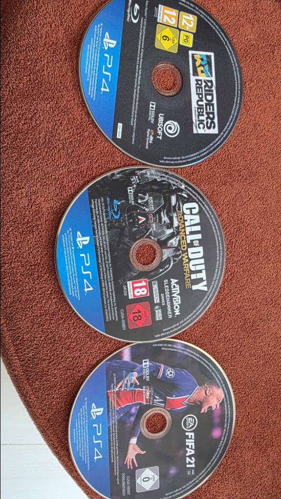 PlayStation 4 pro 1tera