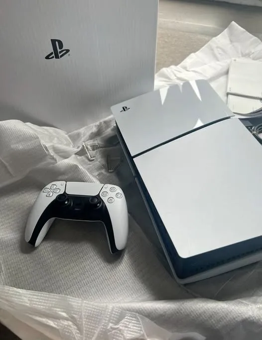 pc gamer + ps5 slim standart