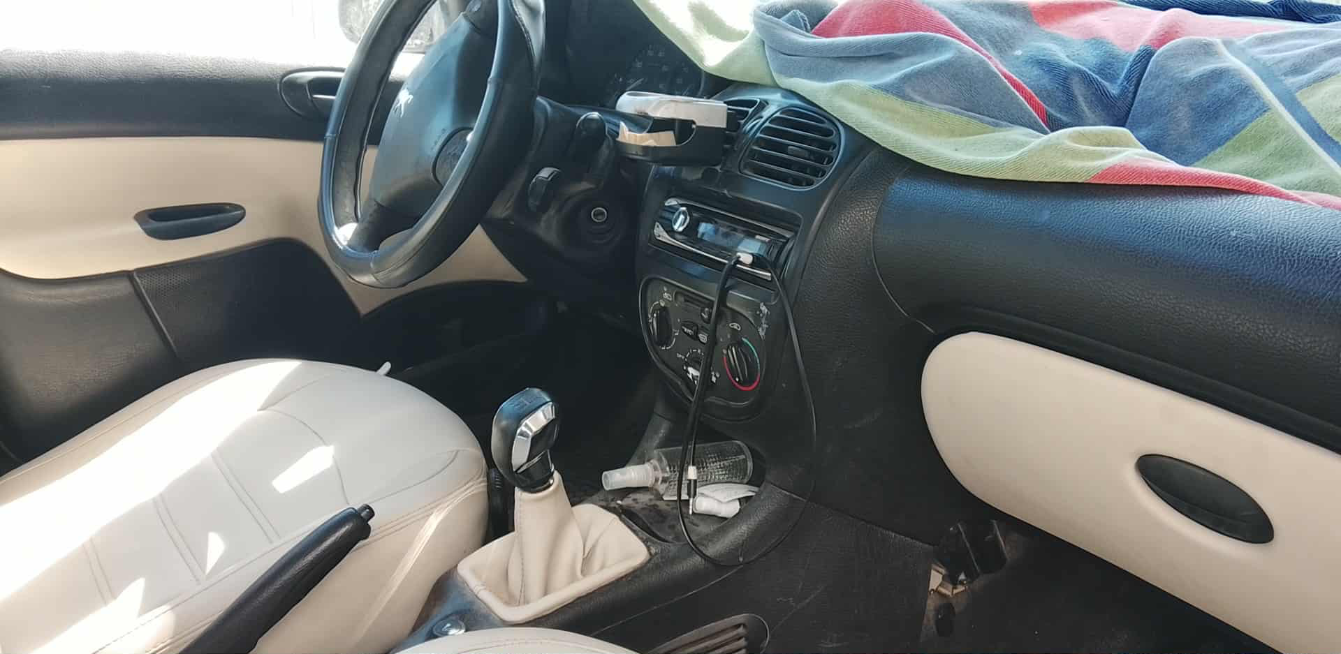 Peugeot 206 sedan