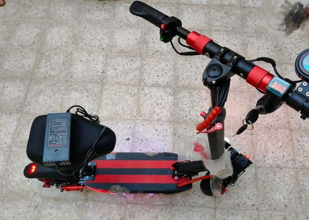 ..trotinette electrique
