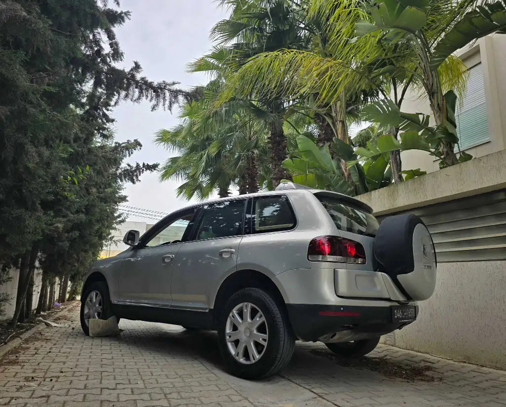 đ©đȘ Volkswagen Touareg Diesel TDI V6 2010 đ©đȘ
âïž on accepte l Ă©change des voitures