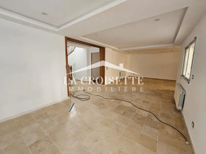 Duplex s4 avec terrasse au Lac1 ZDL0699