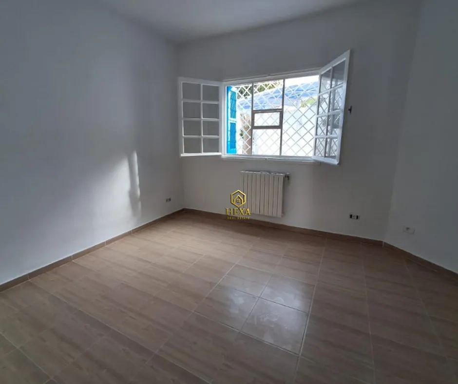 Villa s5 à cite khalil la Marsa avec piscine et jardin 