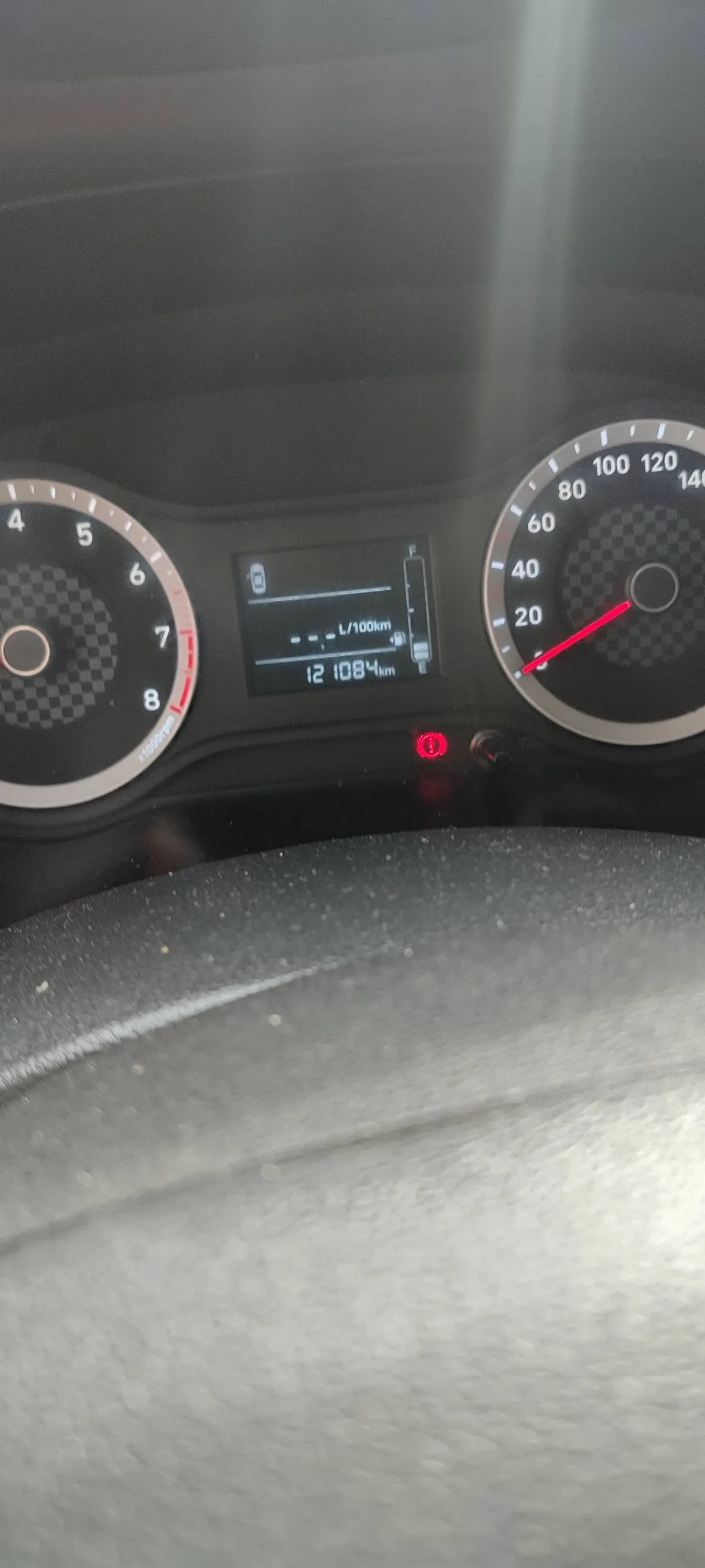 Hyundai grand i10   tel 21930921