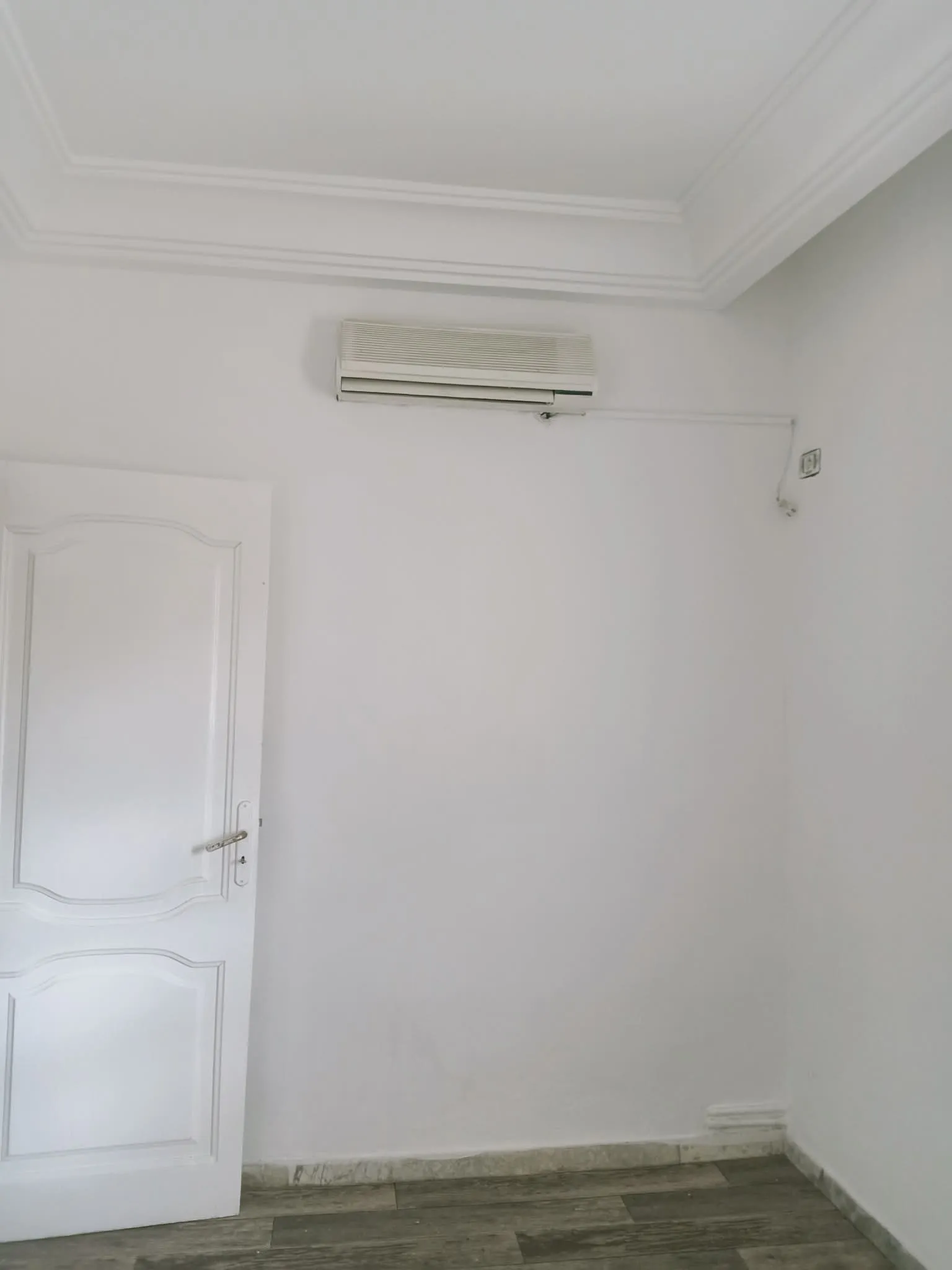 jolie bureau a louer