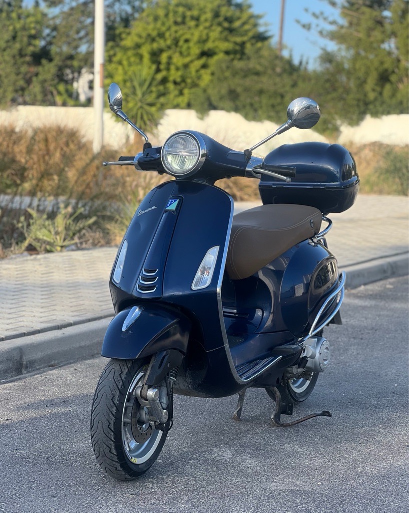 Vespa primavera