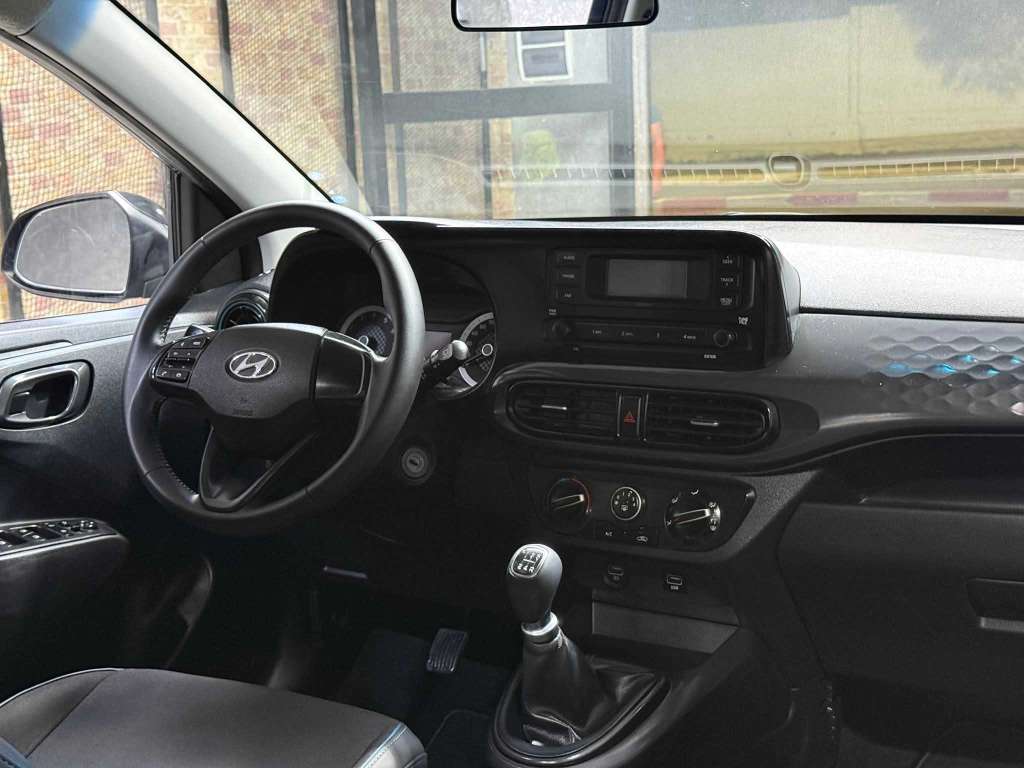 Hyundai grand i10
