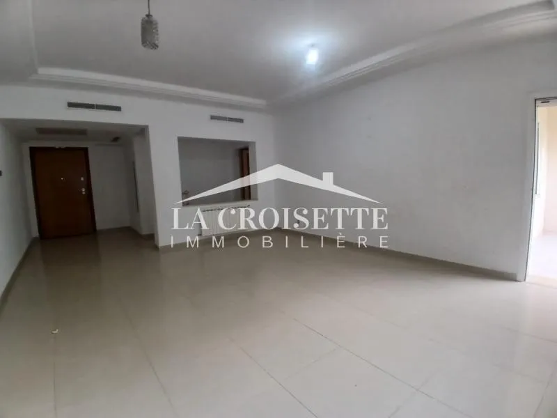Appartement S+3 avec terrasse au Lac2 MAL2103