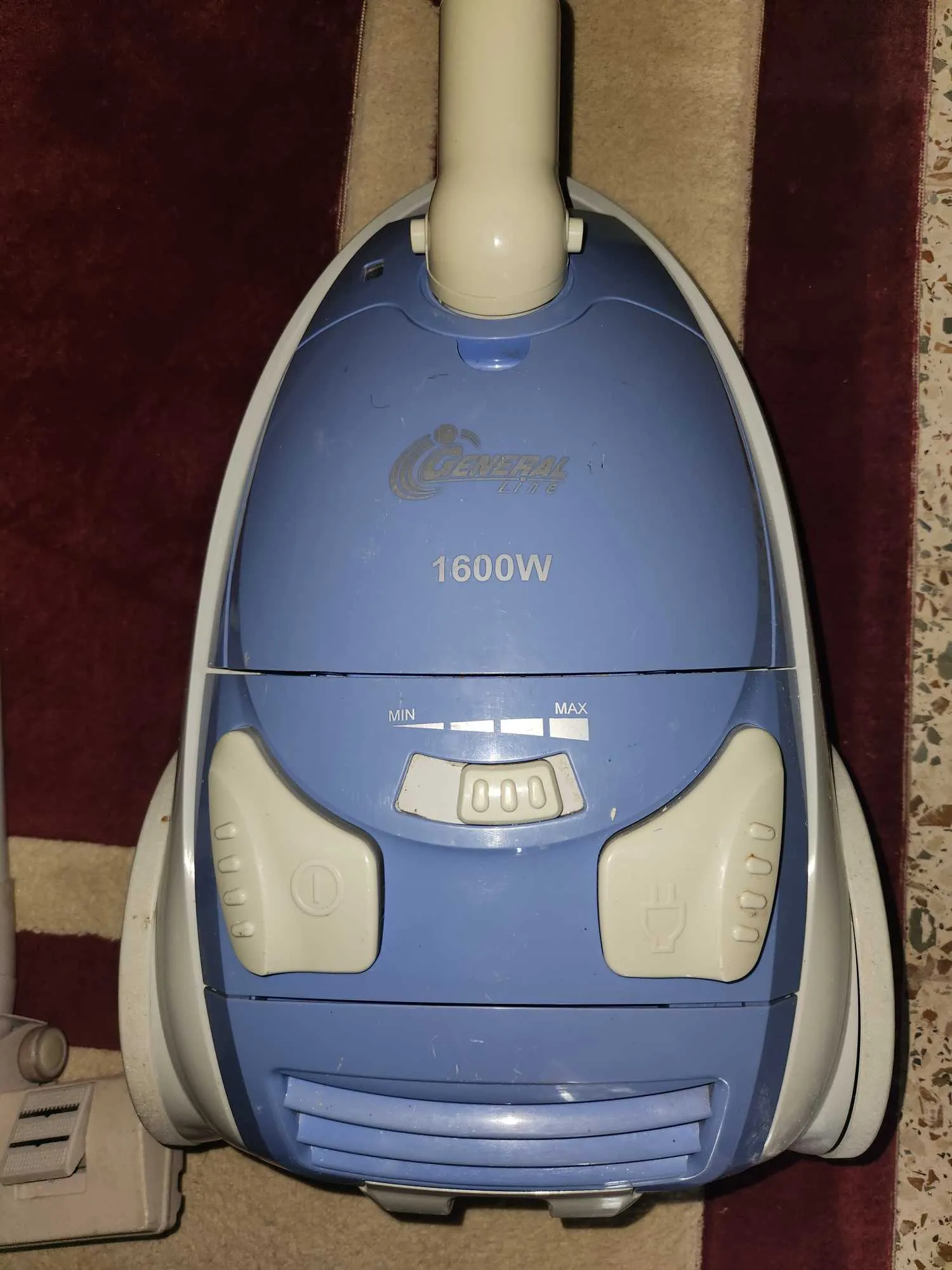 Aspirateur General Line 1600W