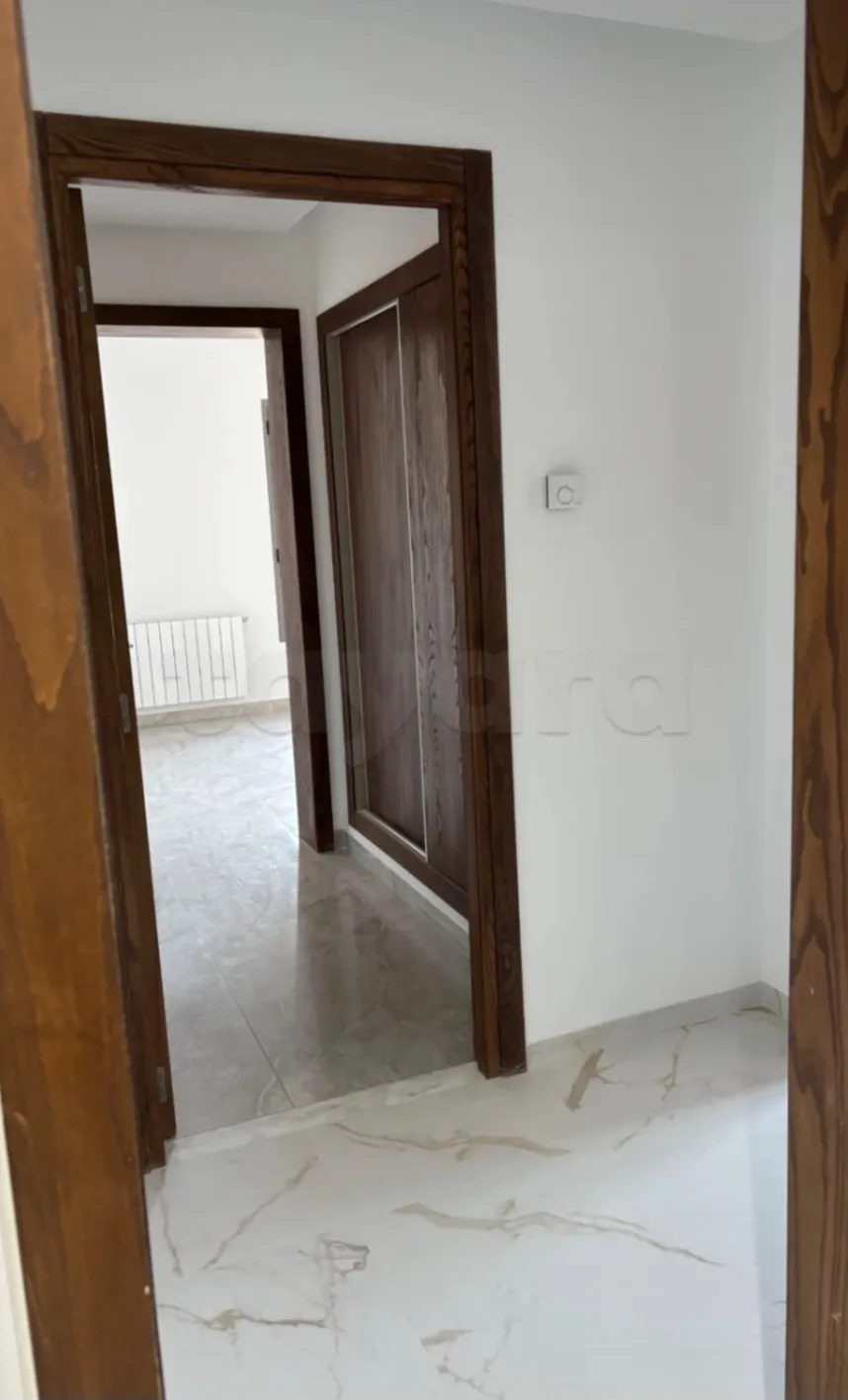 Location S2 vide à La Nouvelle Soukra