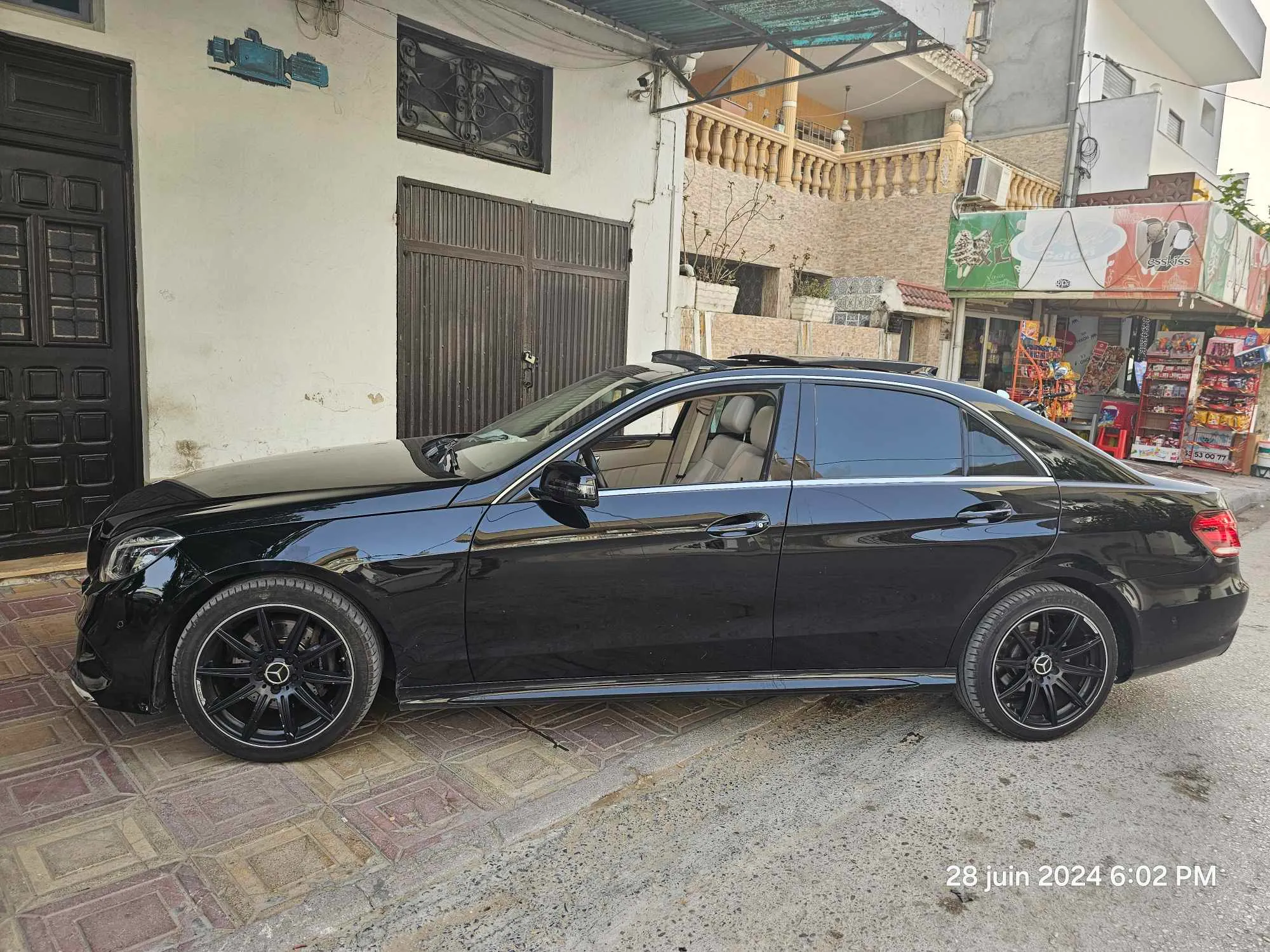 Mercedes Benz W212 E200 amg