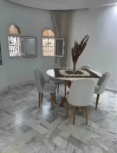 Étage de villa s3 meublé à louer à sahloul