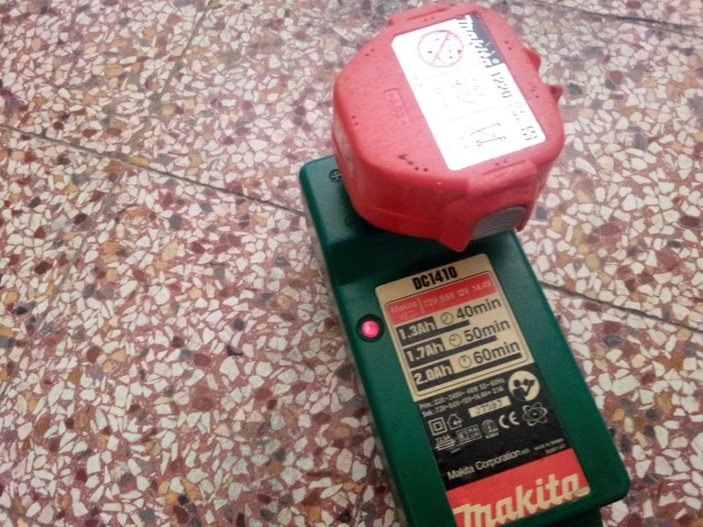 Visseuse perceuse MAKITA