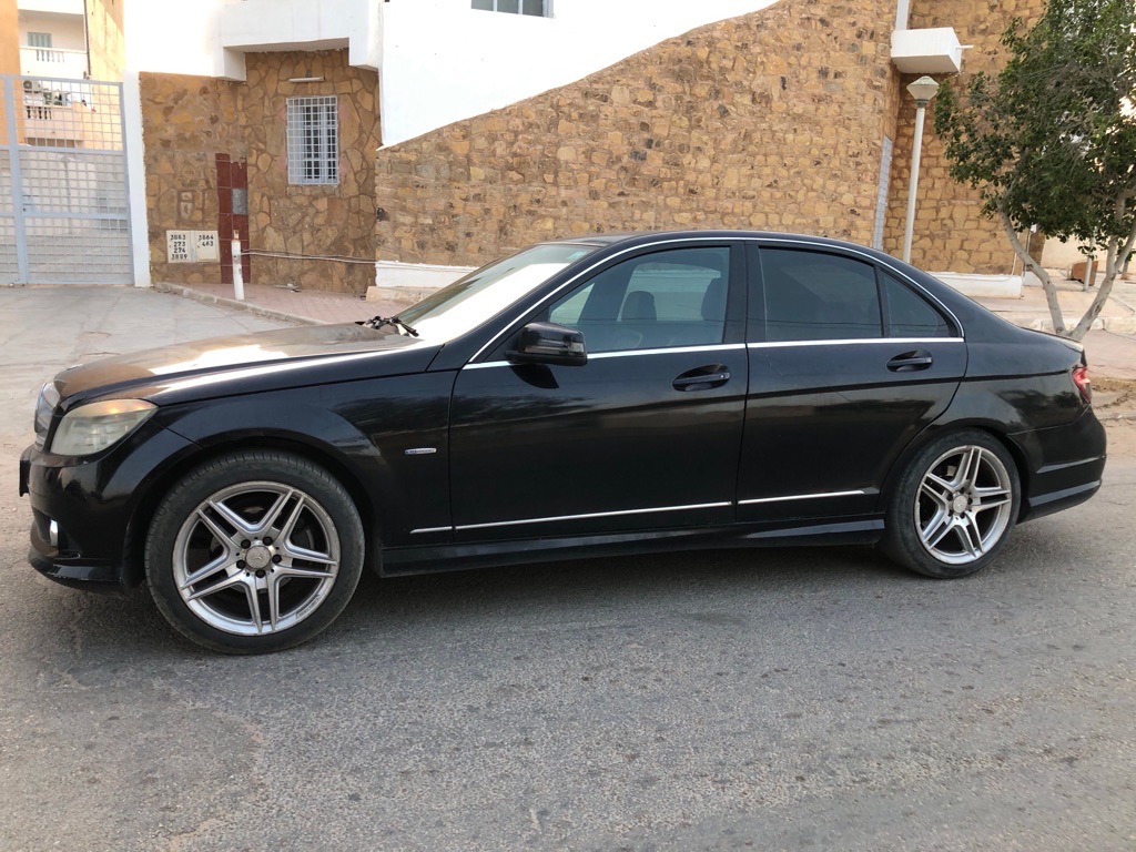 Mercedes C180