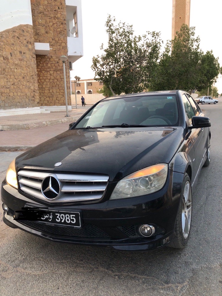 Mercedes C180