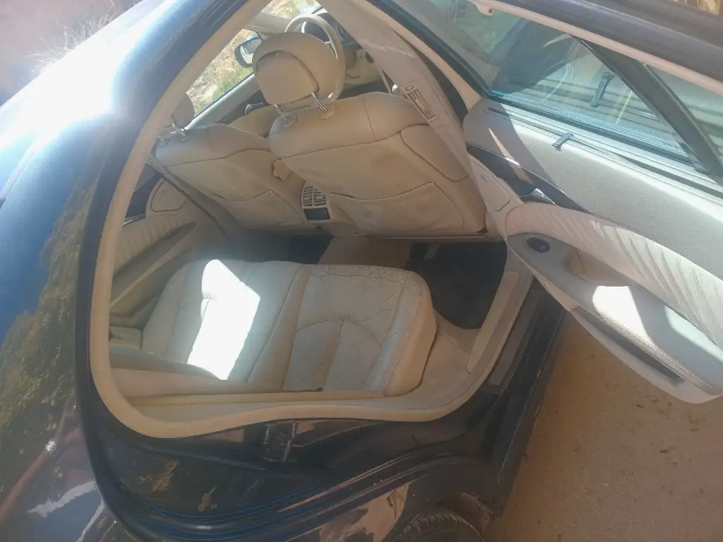 Mercedes E220