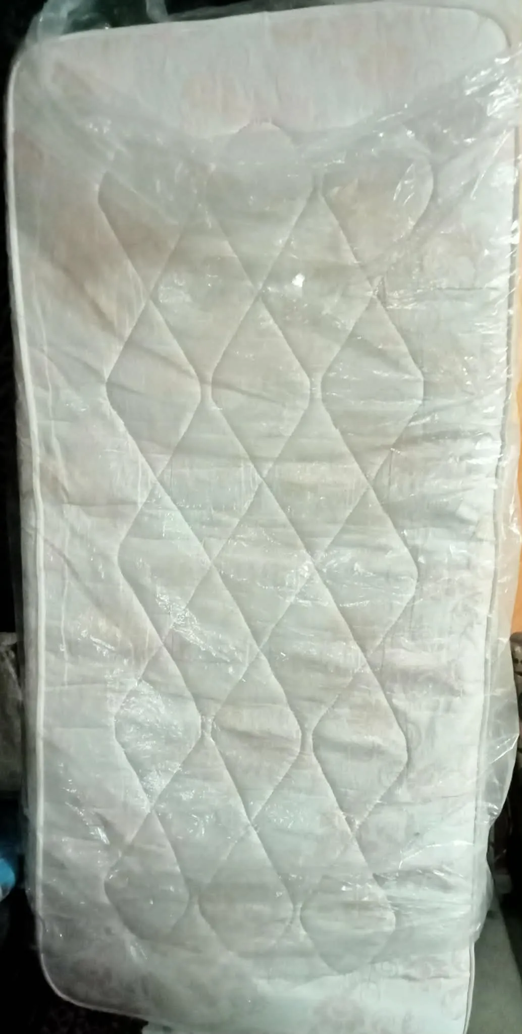 2 BYCICLETTES VELO ET MATELAS