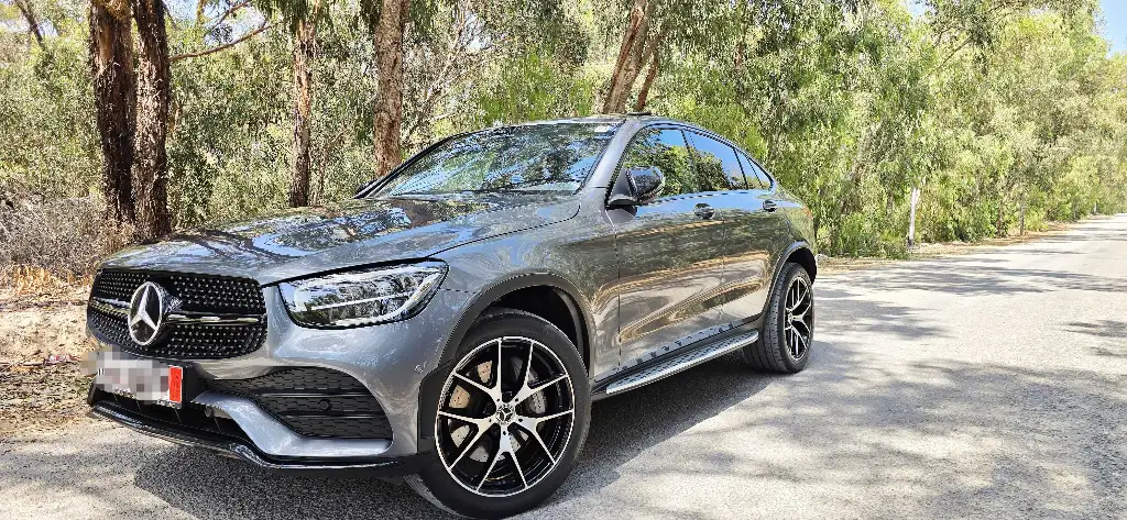 Une belle mercedes benz GLC300E AMG FULL importée d’Allemagne fin serie
