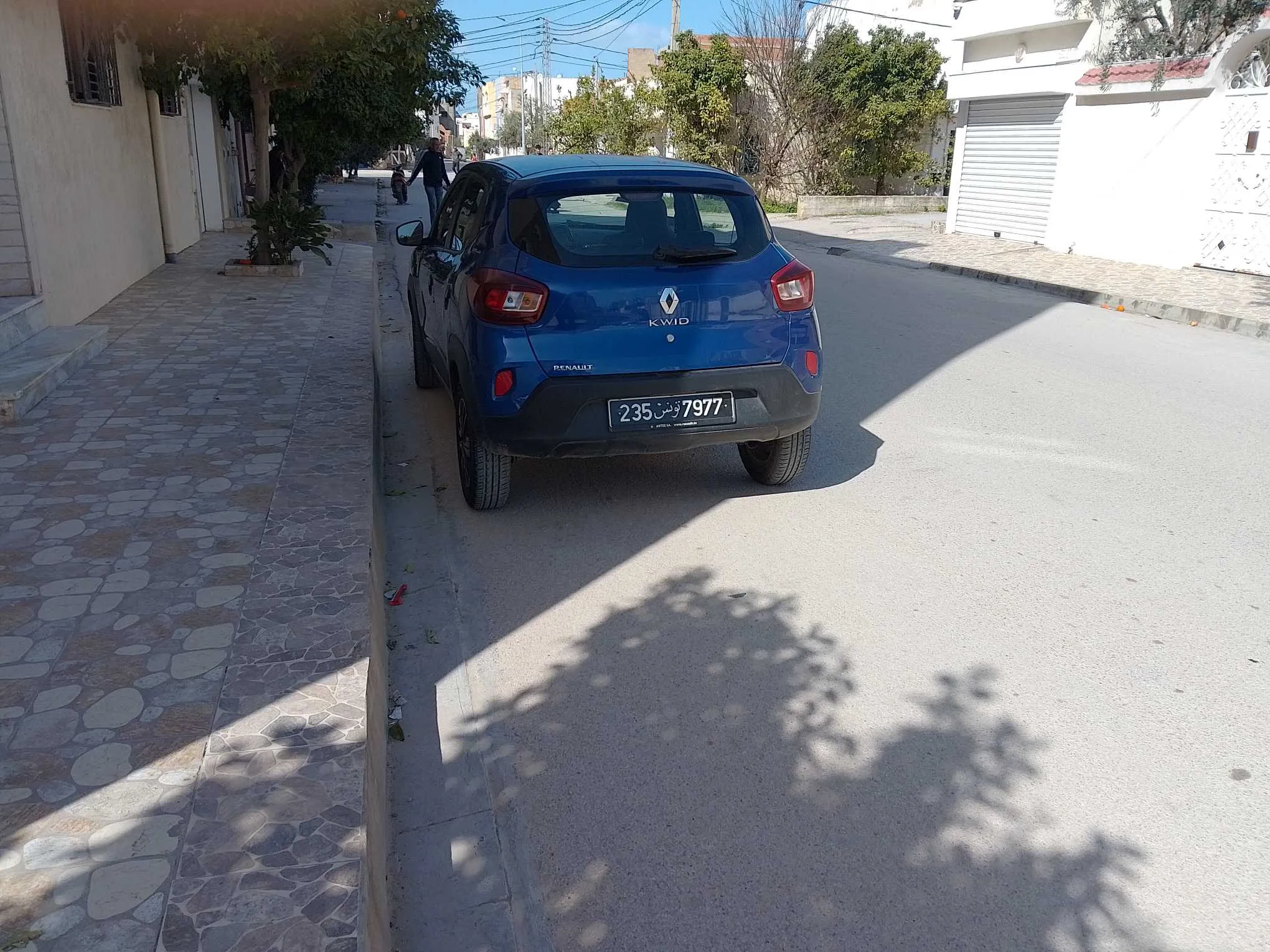 renault kwid 1ère main tel:56177695