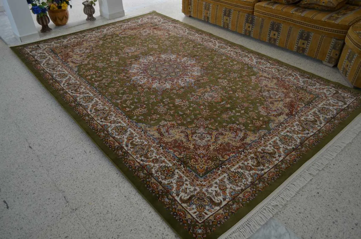 đTapis Persan en soie -NumĂ©ro 15-