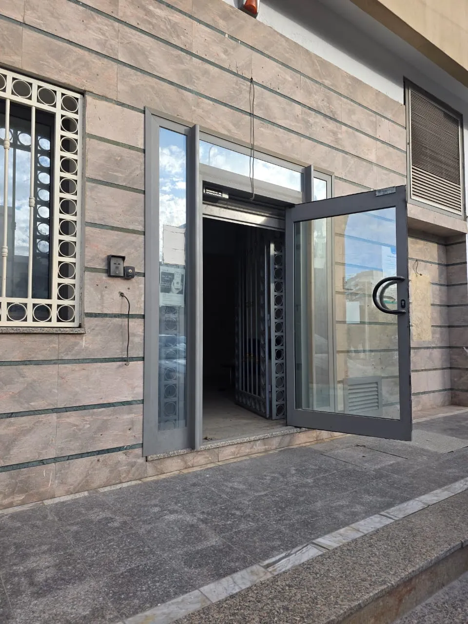 Local Commercial En Vente à Bouhsina Sousse