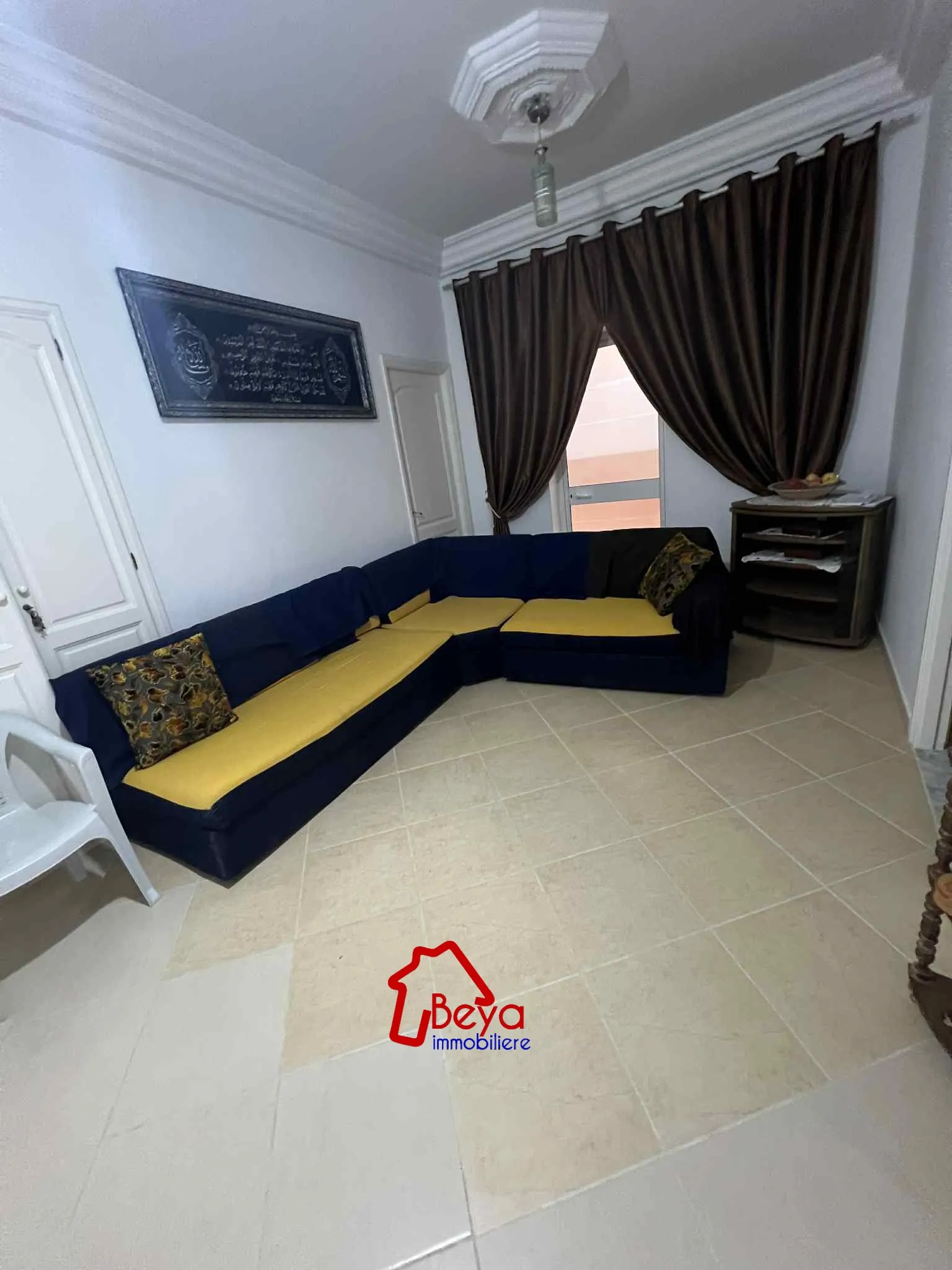 Une villa avec 3 appartements 