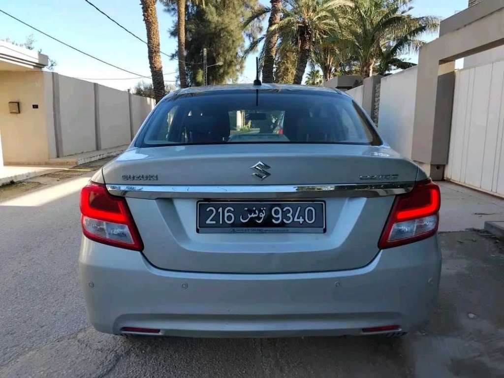 SUZUKI DZAIR PACK GLX PREMIÈRE MAIN EN EXCELLENT ÉTAT 