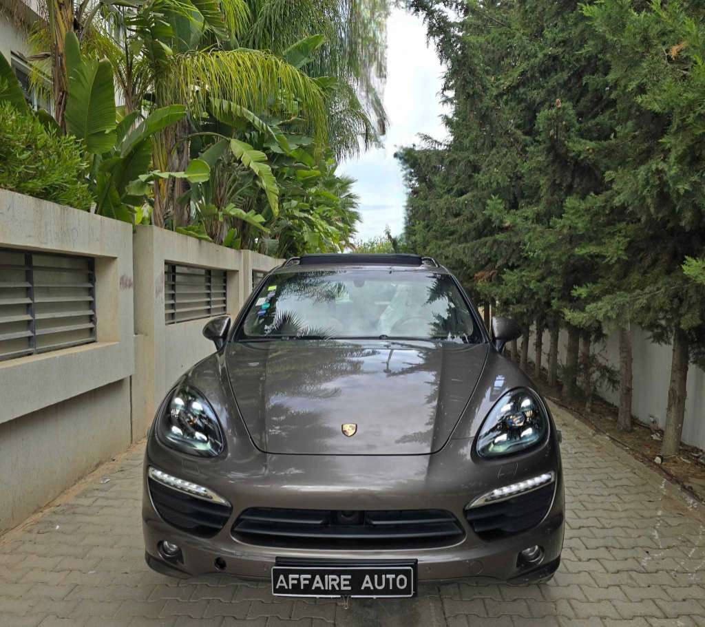 🚘  PORSCHE CAYENNE GTS2012 V8 ESSENCE🚘
          🔁 on accepte l échange des voitures
                   