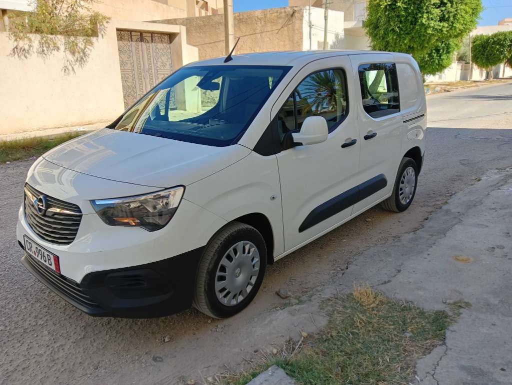 Opel combo k9 đ©đȘ
